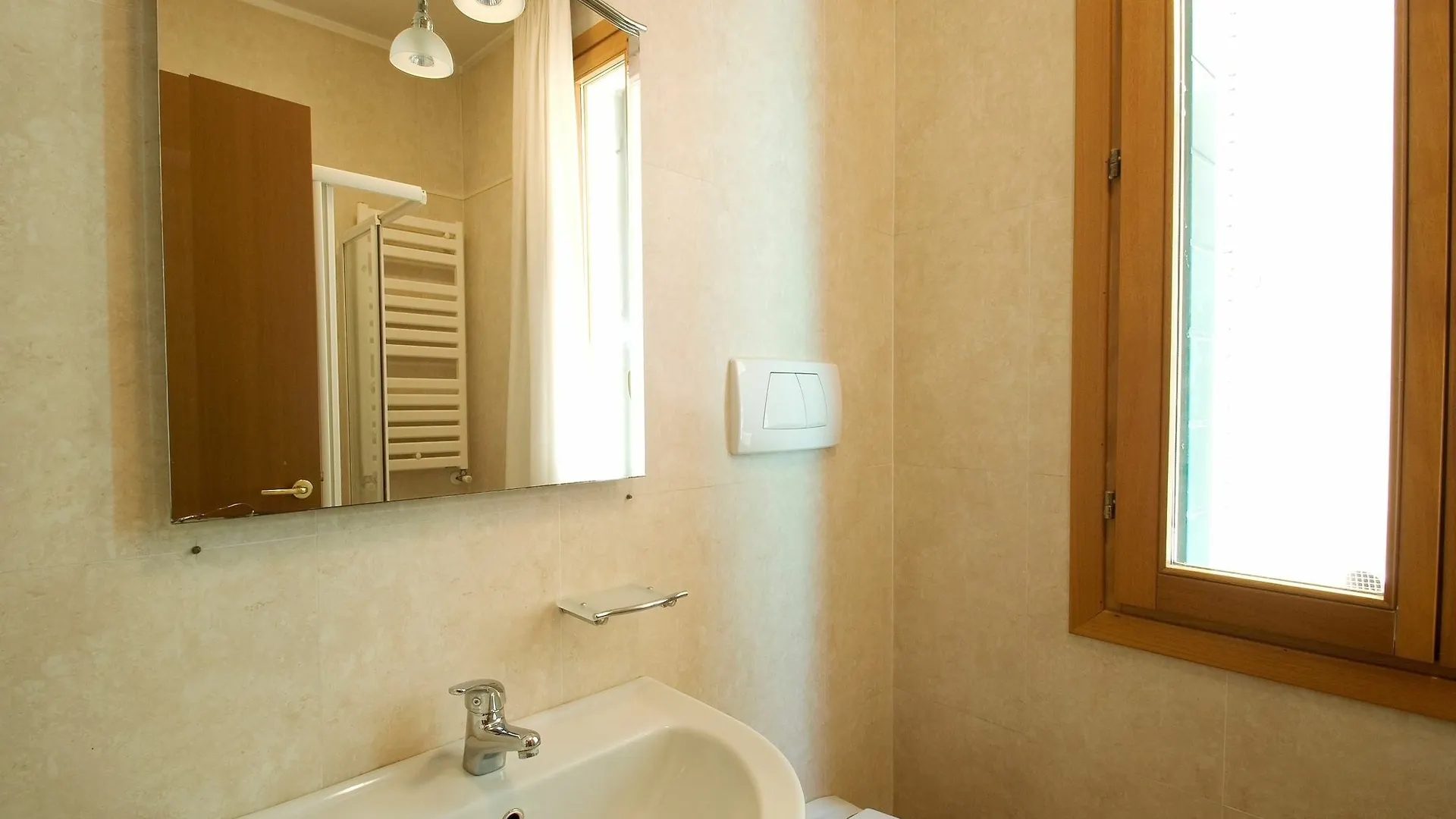 Bortolo 2 Apartment Venice Italy